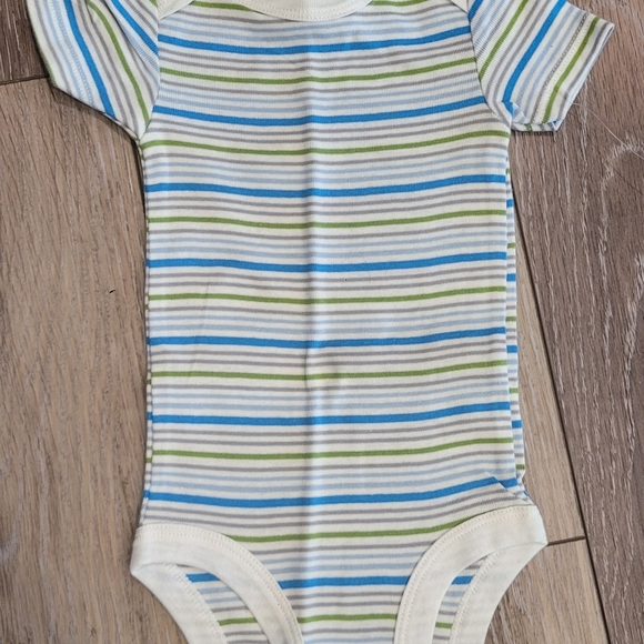 4 pack 12 Month Monster Onsies - Picture 3 of 5